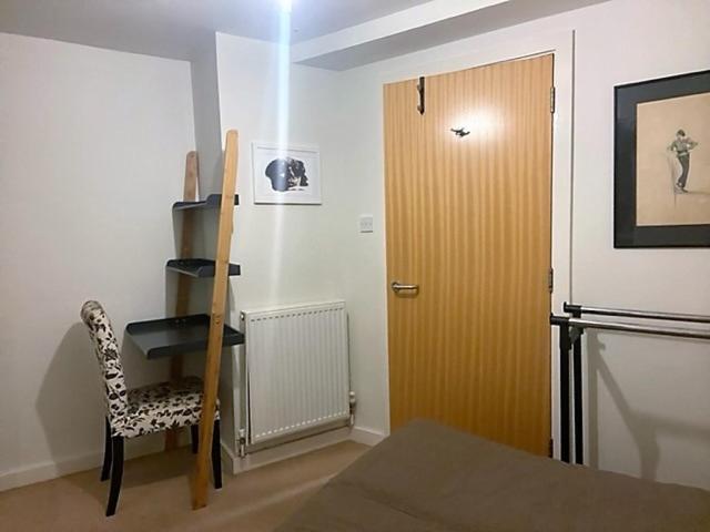 Large London Apartment Near Portobello Market, Notting Hill מראה חיצוני תמונה